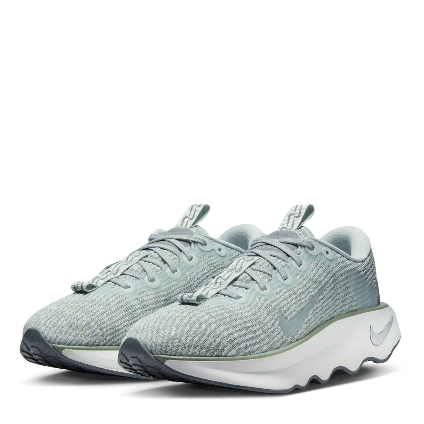 Nike Womens Motiva Walking Shoes - Image 56