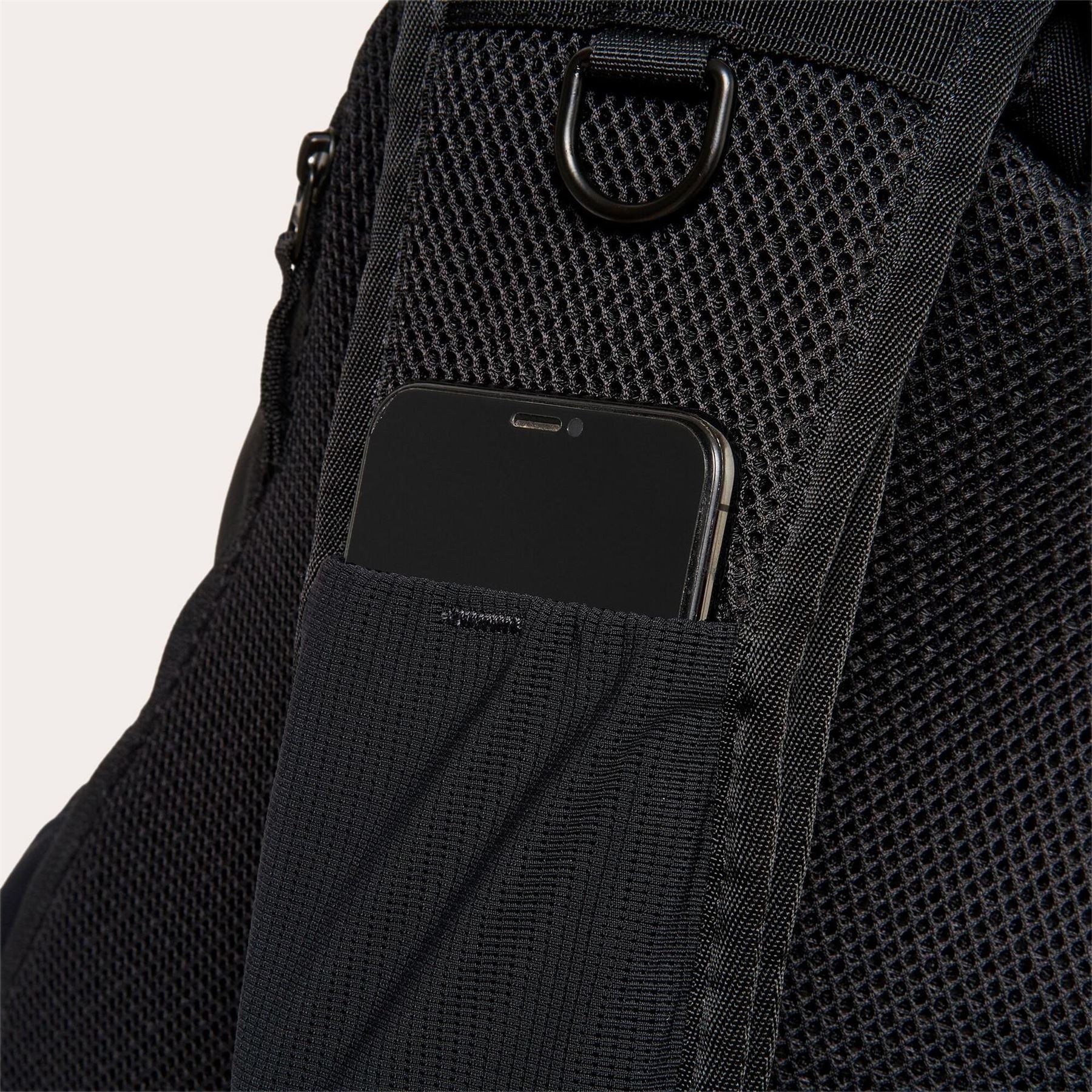 Oakley Sling Cross Body Bag - Image 5