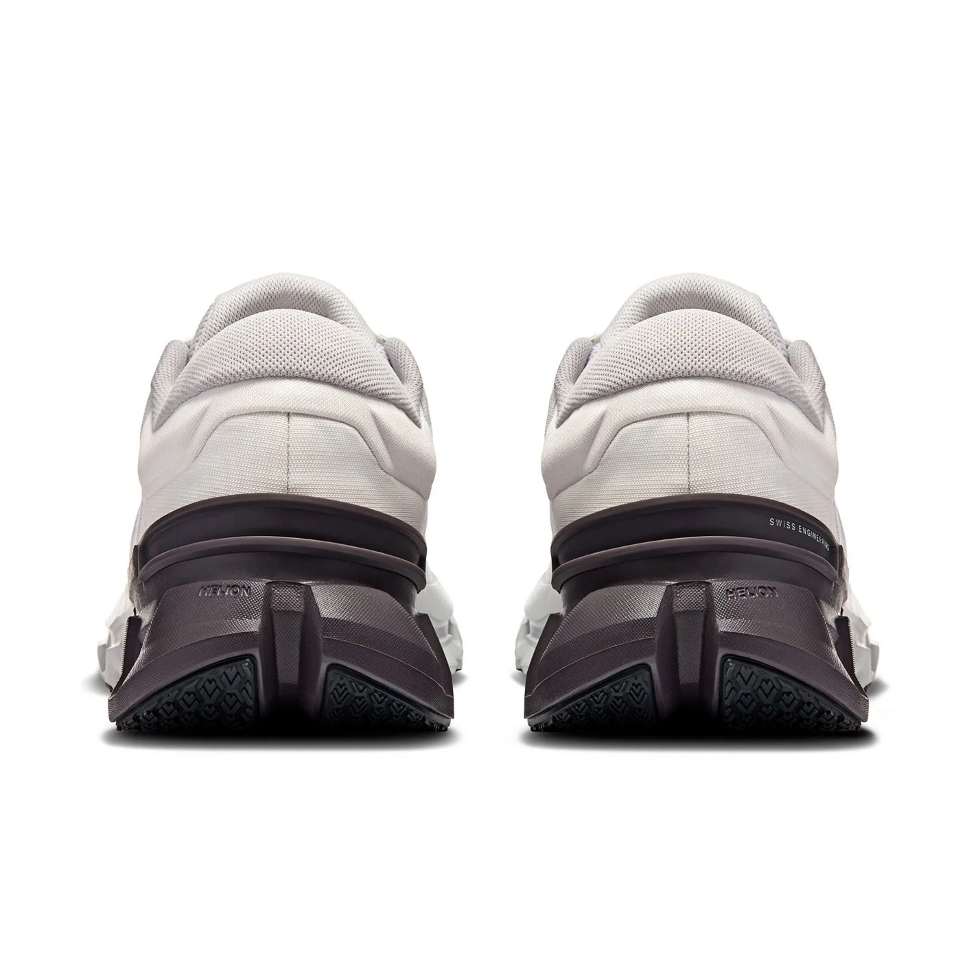 On Cloudflyer 5 - Image 10