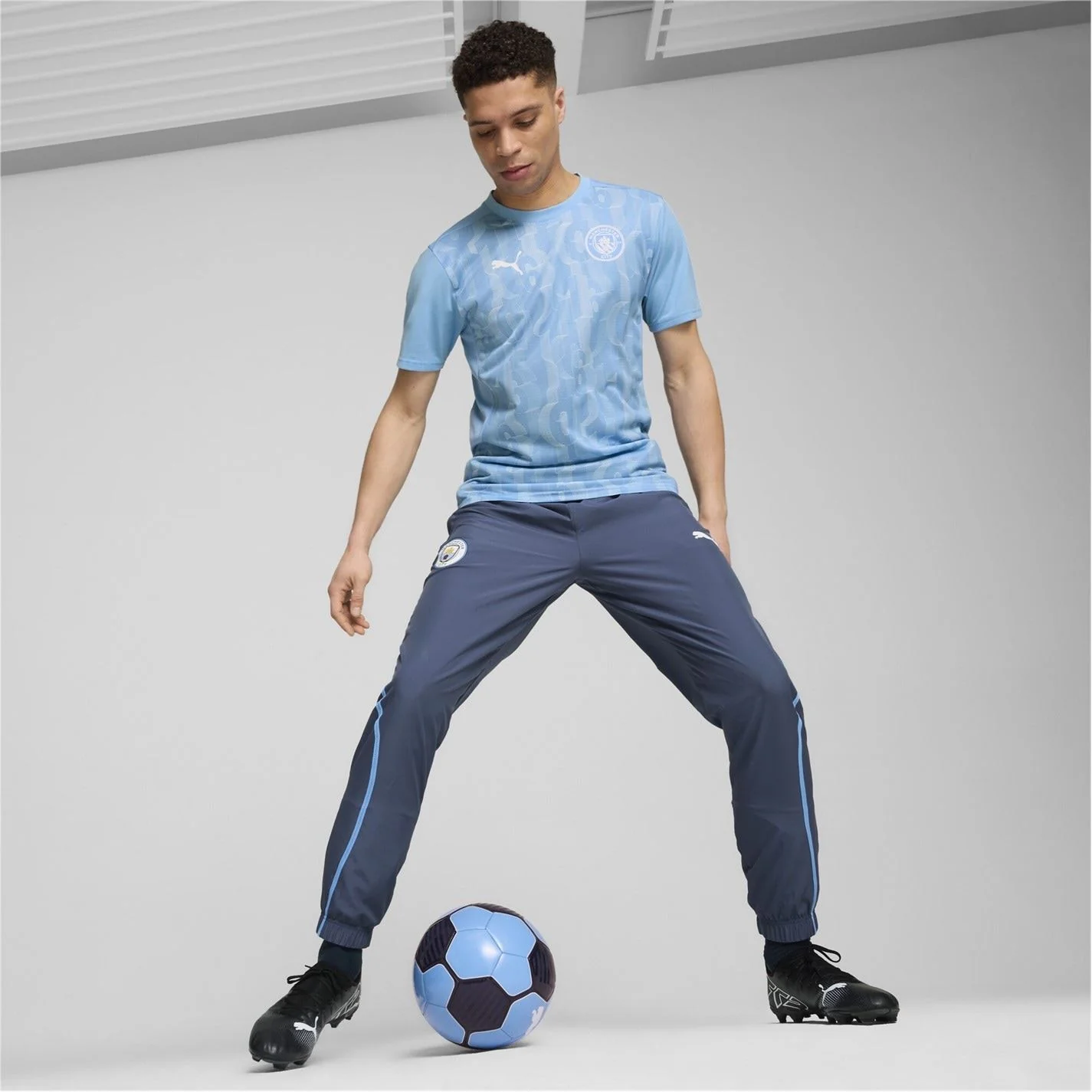 Puma Manchester City Prematch Shirt 2024 2025 Adults - Image 4