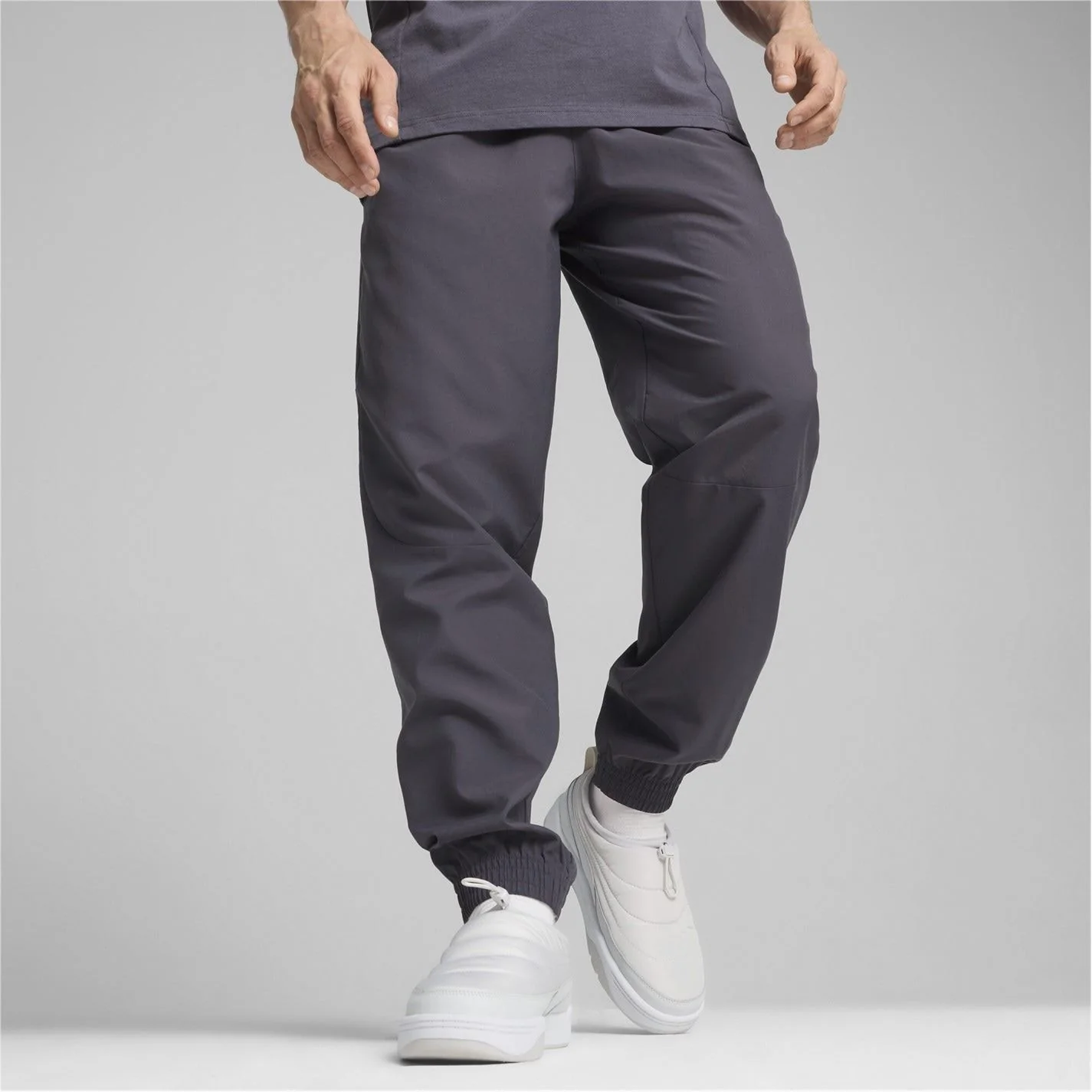 Puma Rad Woven Joggers with Side Pocket - Image 2