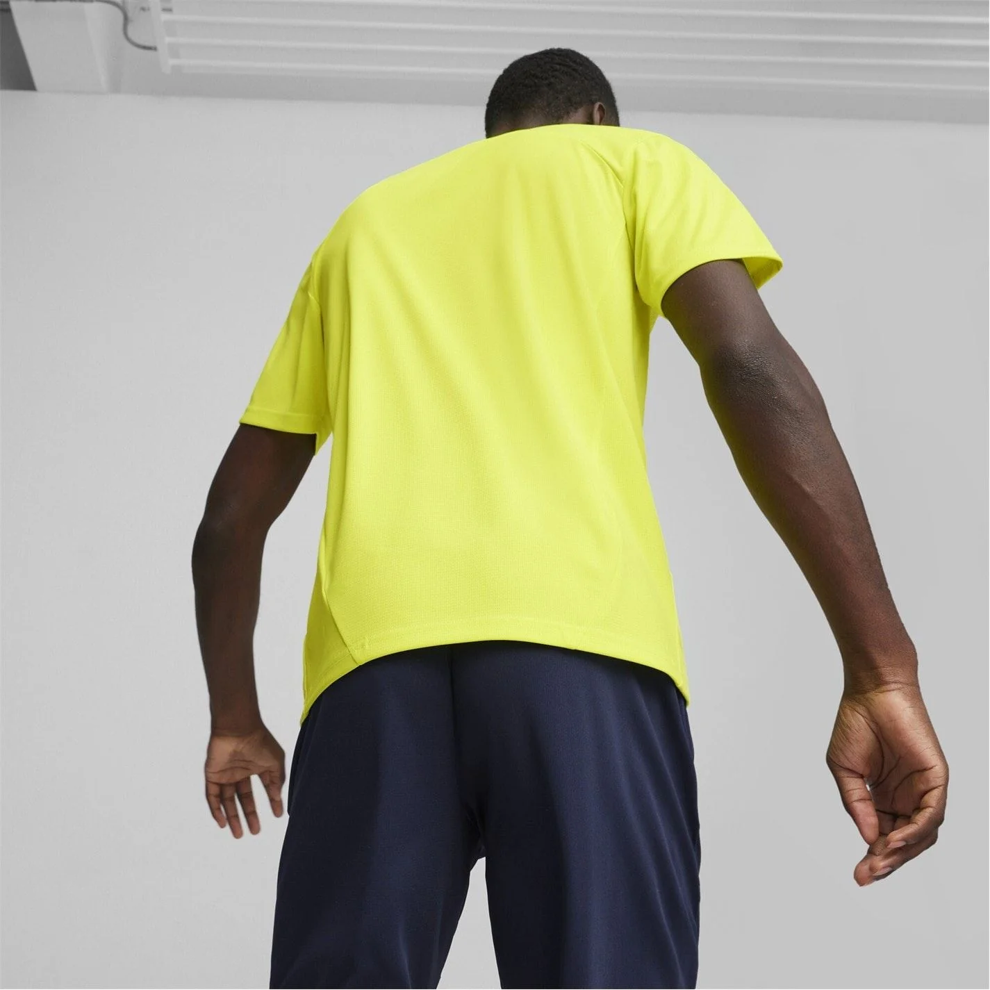 Puma Teamfinal Training Short Sleeve Performance T-Shirt - Image 15