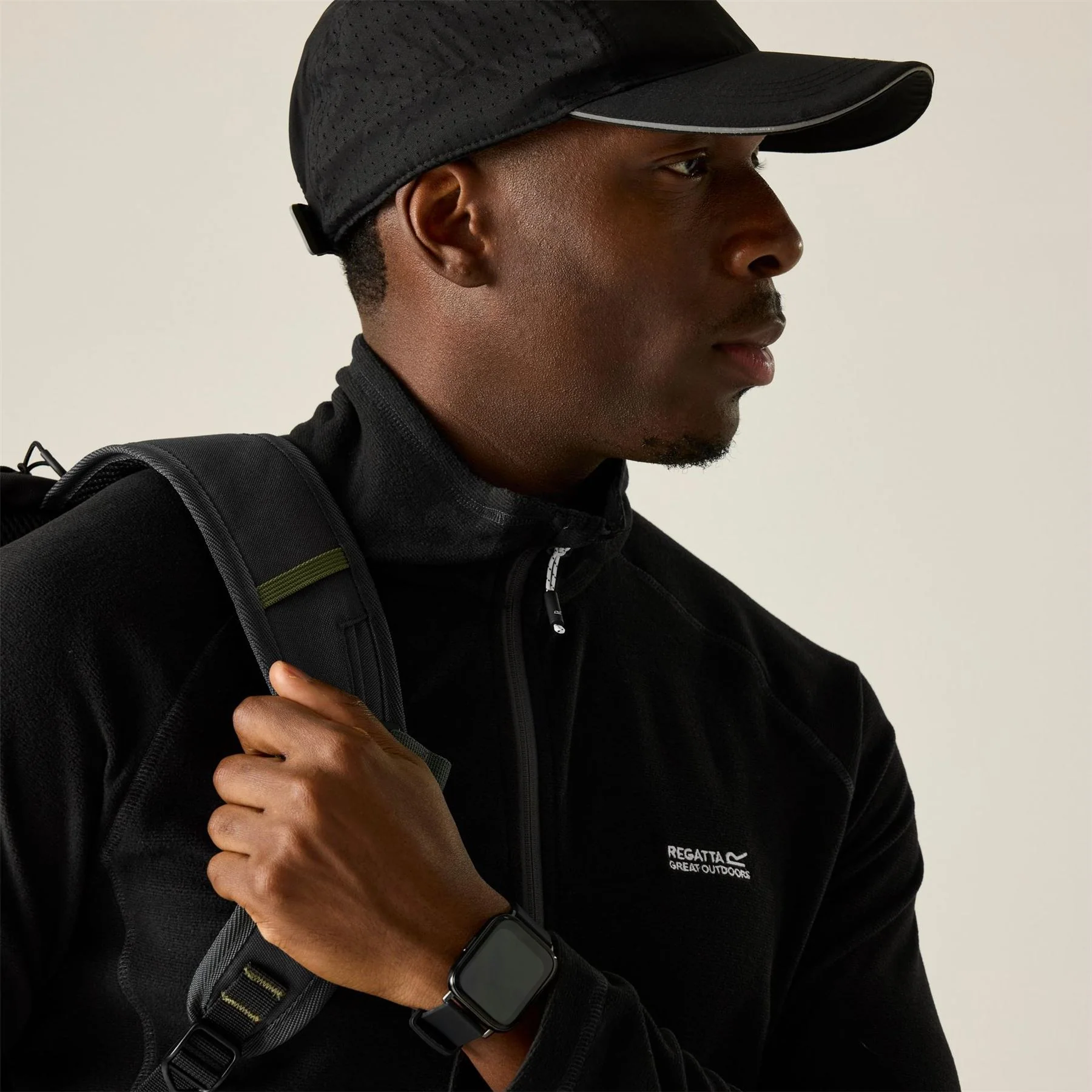 Regatta Quarter Zip Fleece - Image 10