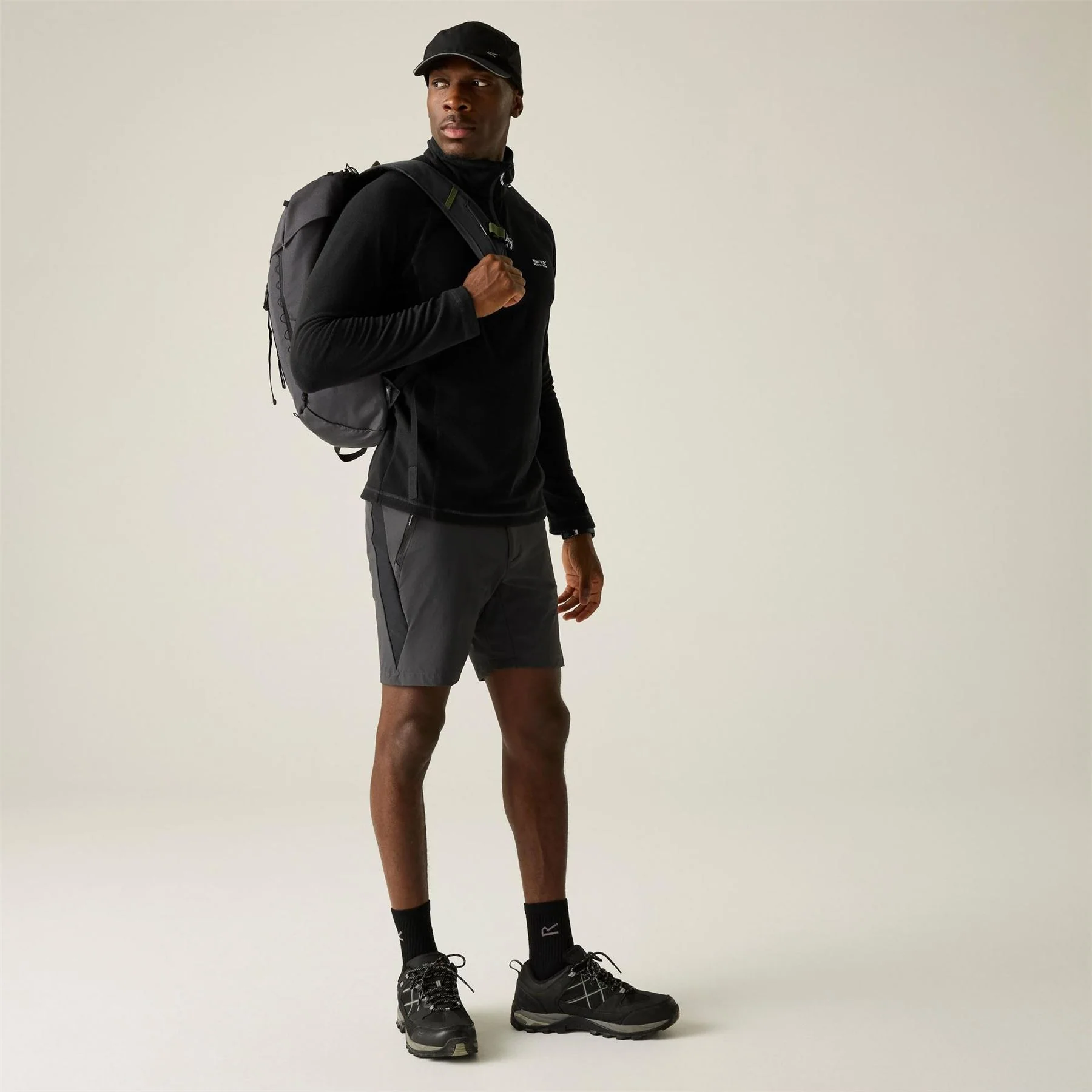 Regatta Quarter Zip Fleece - Image 8
