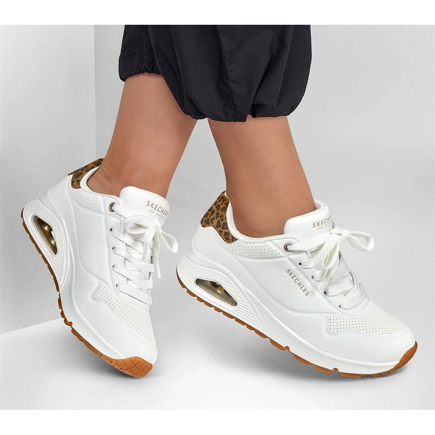Skechers Womens Uno Stand On Air Trainers - Image 107