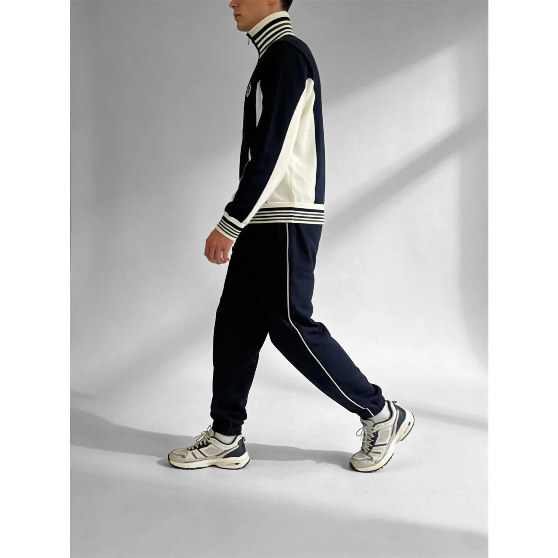 Slazenger Off Court Terrace Track Jacket - Image 3
