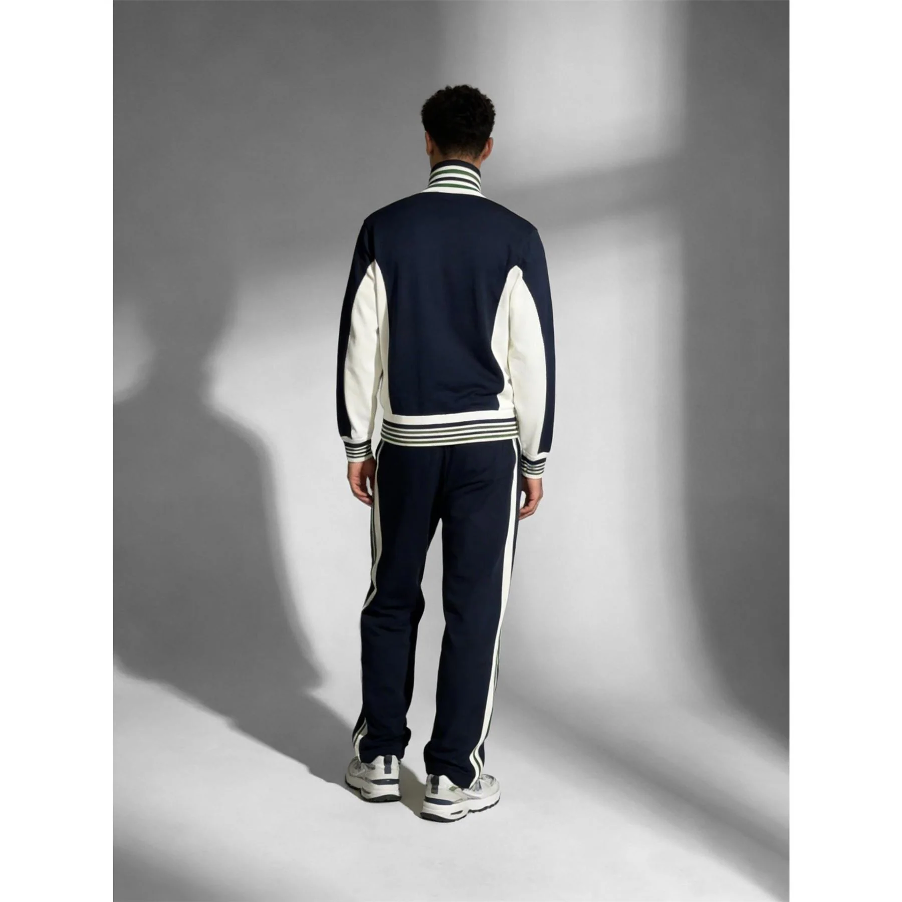 Slazenger Off Court Terrace Track Jacket - Image 5
