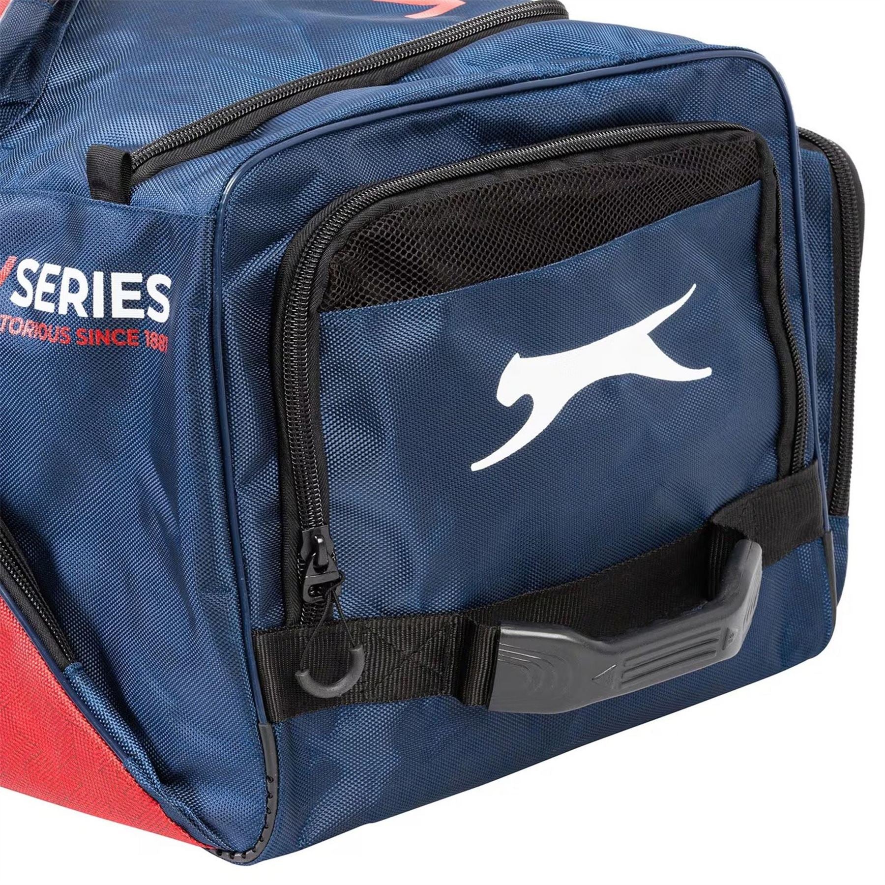 Slazenger V130 Cricket Holdall - Image 3
