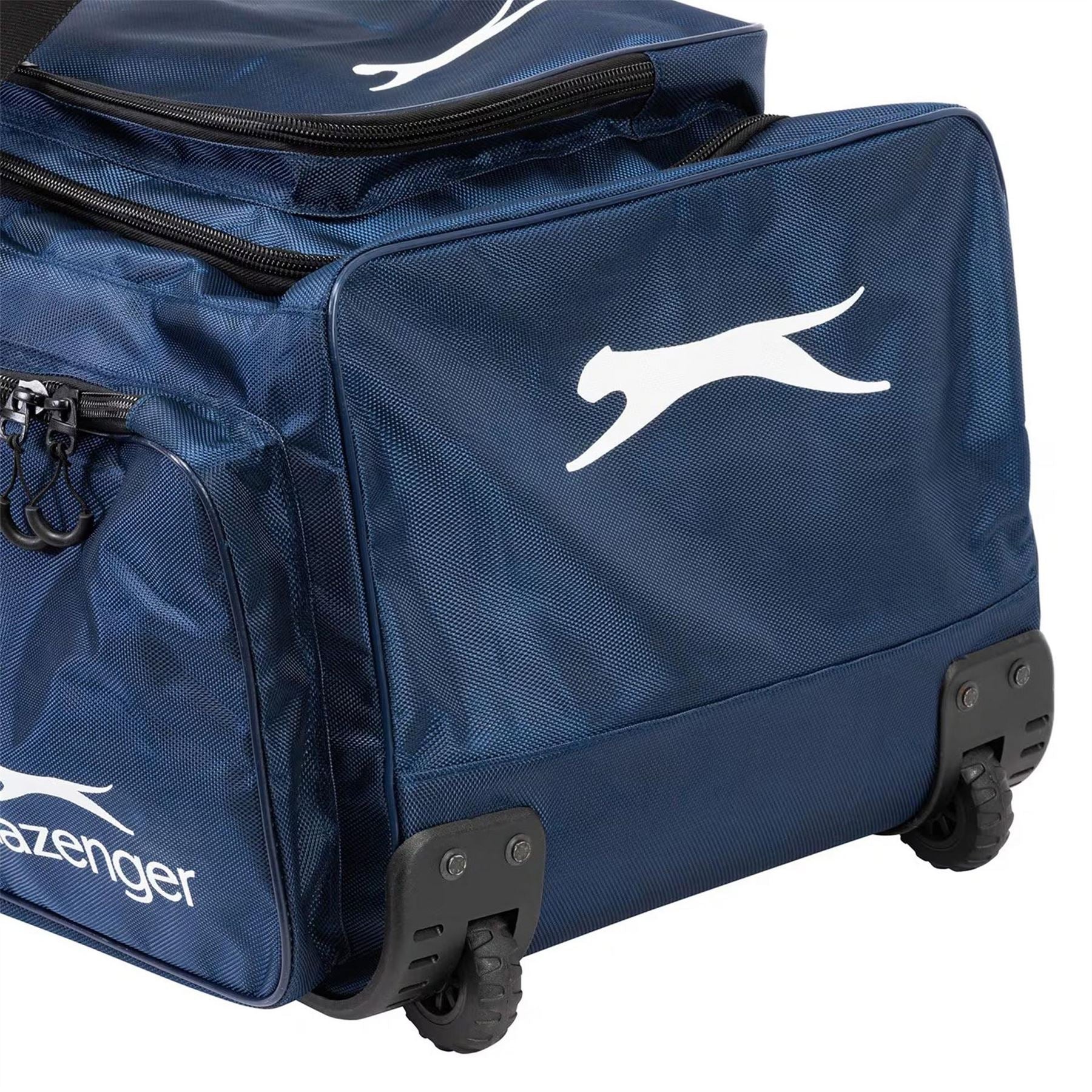 Slazenger V130 Cricket Holdall - Image 5
