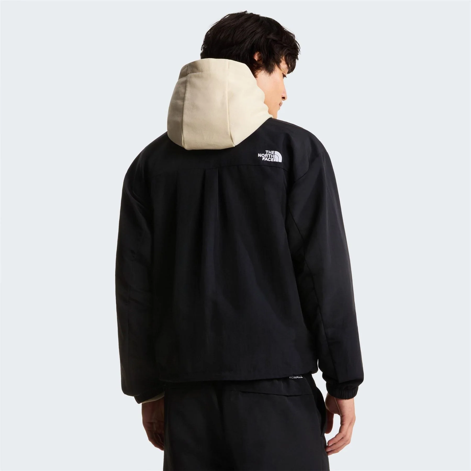 The North Face Mens Easy Wind Jacket - Image 9