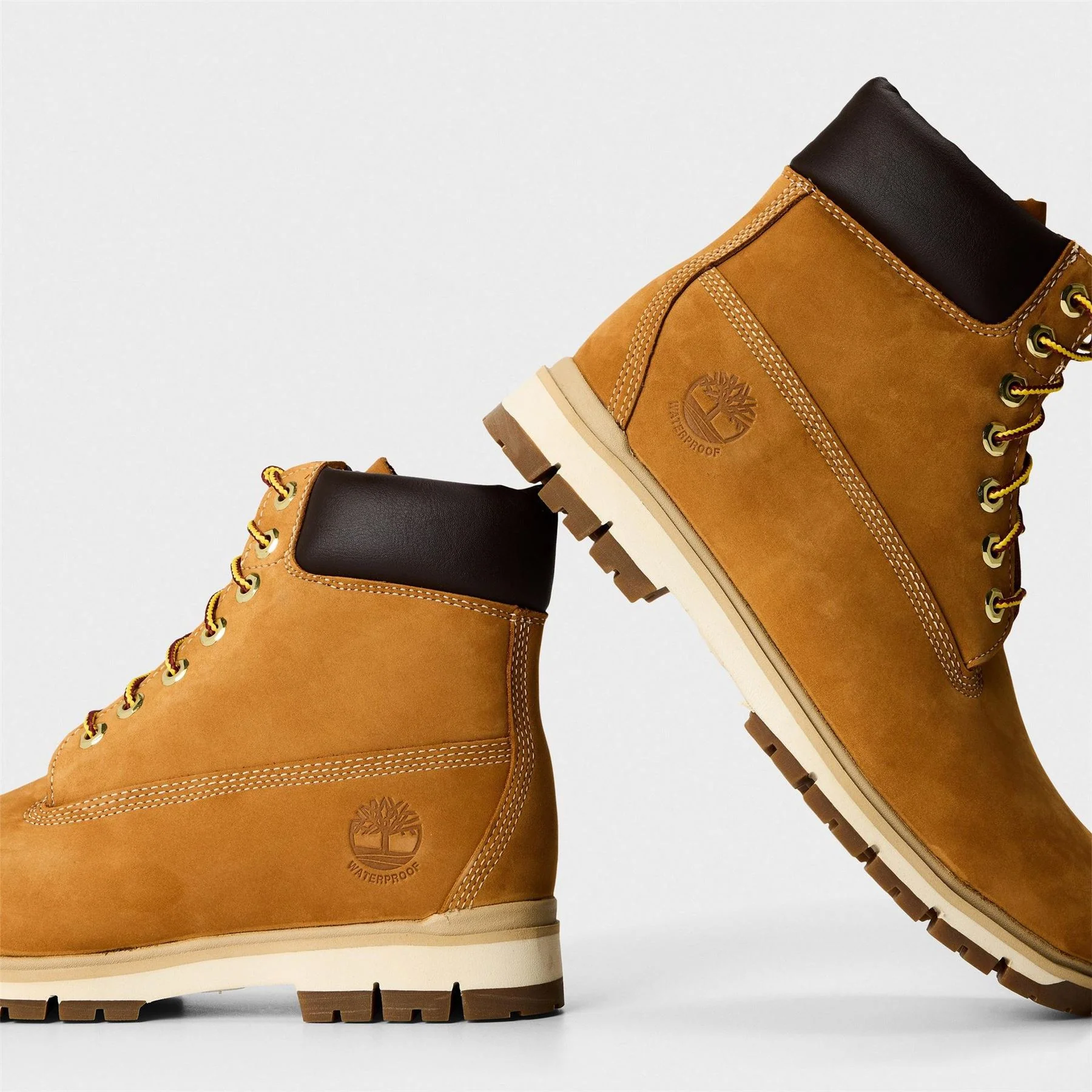 Timberland Mens 6 Inch Lace Up Waterproof Boots - Image 9