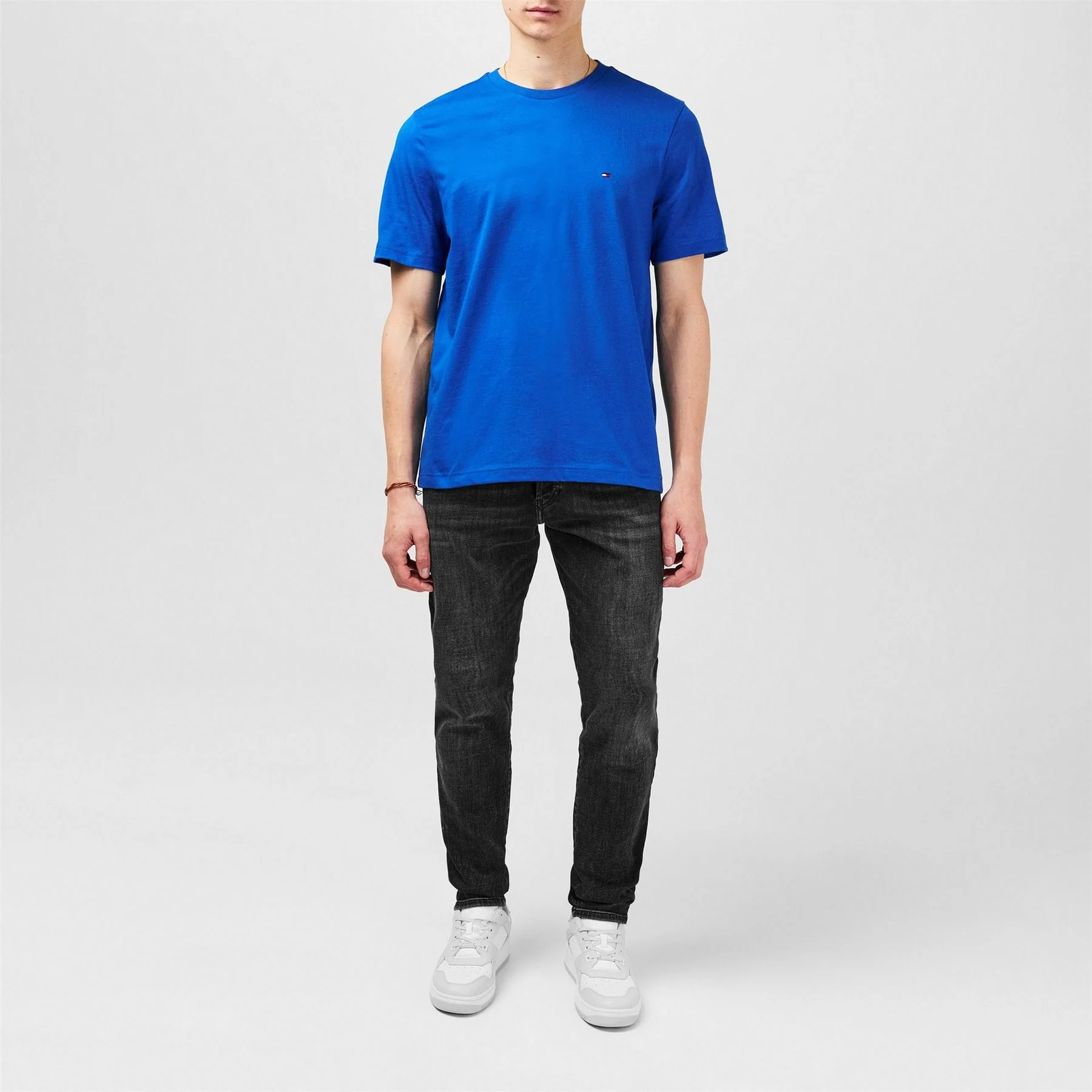 Tommy Hilfiger Reg Fit Solid Tee - Image 72
