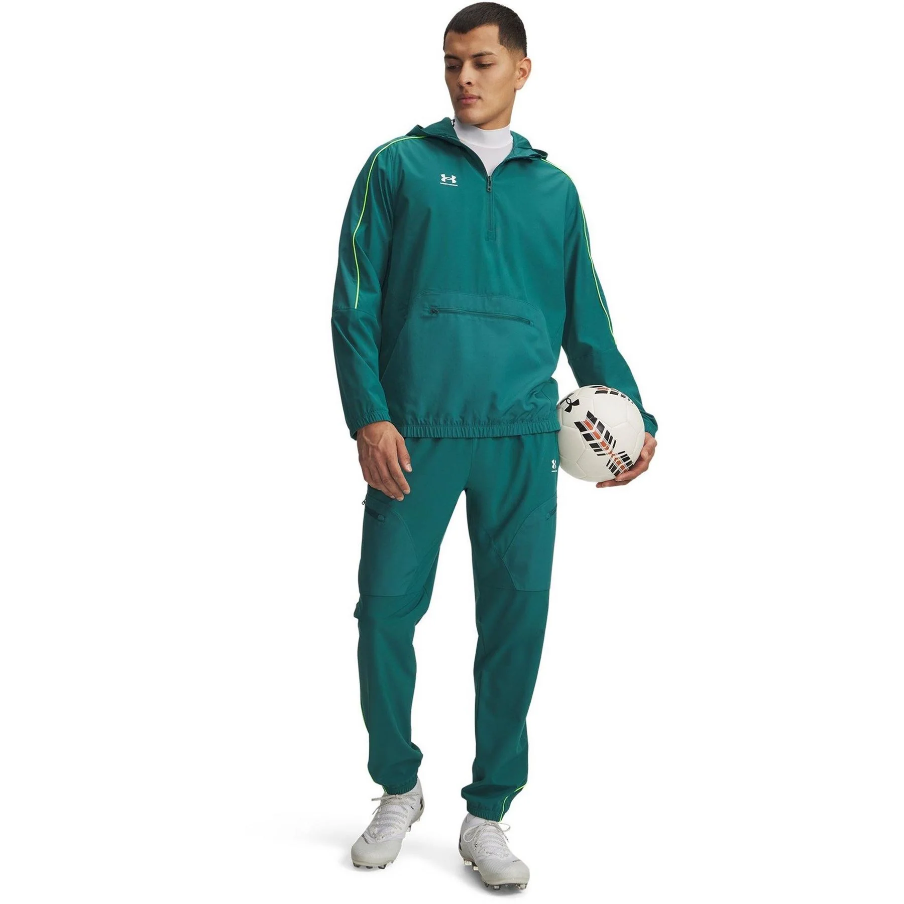 Under Armour Challeng Solid Patterned Track Pants - Image 3