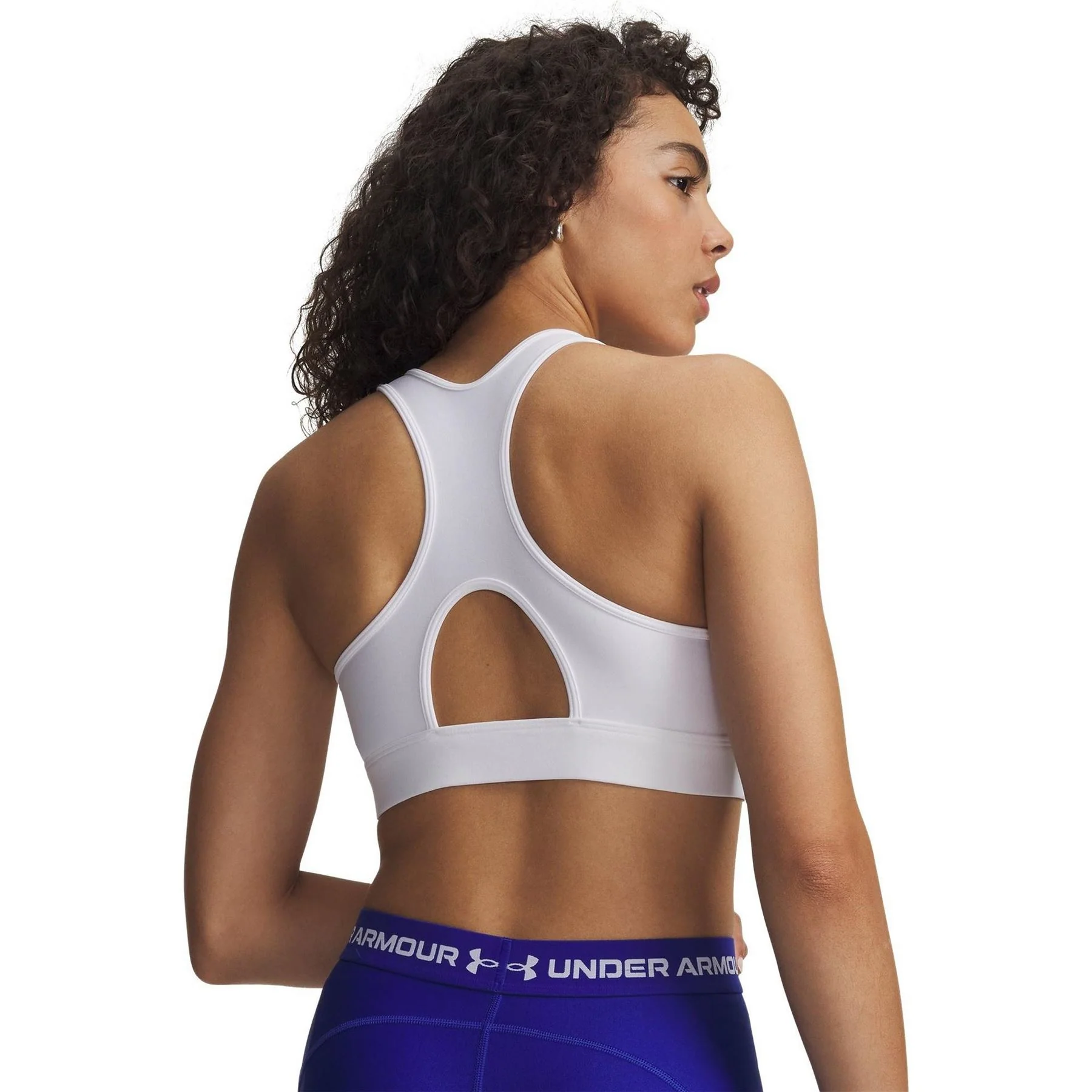Under Armour Non Wired Medium Impact Sports Bra - Image 18