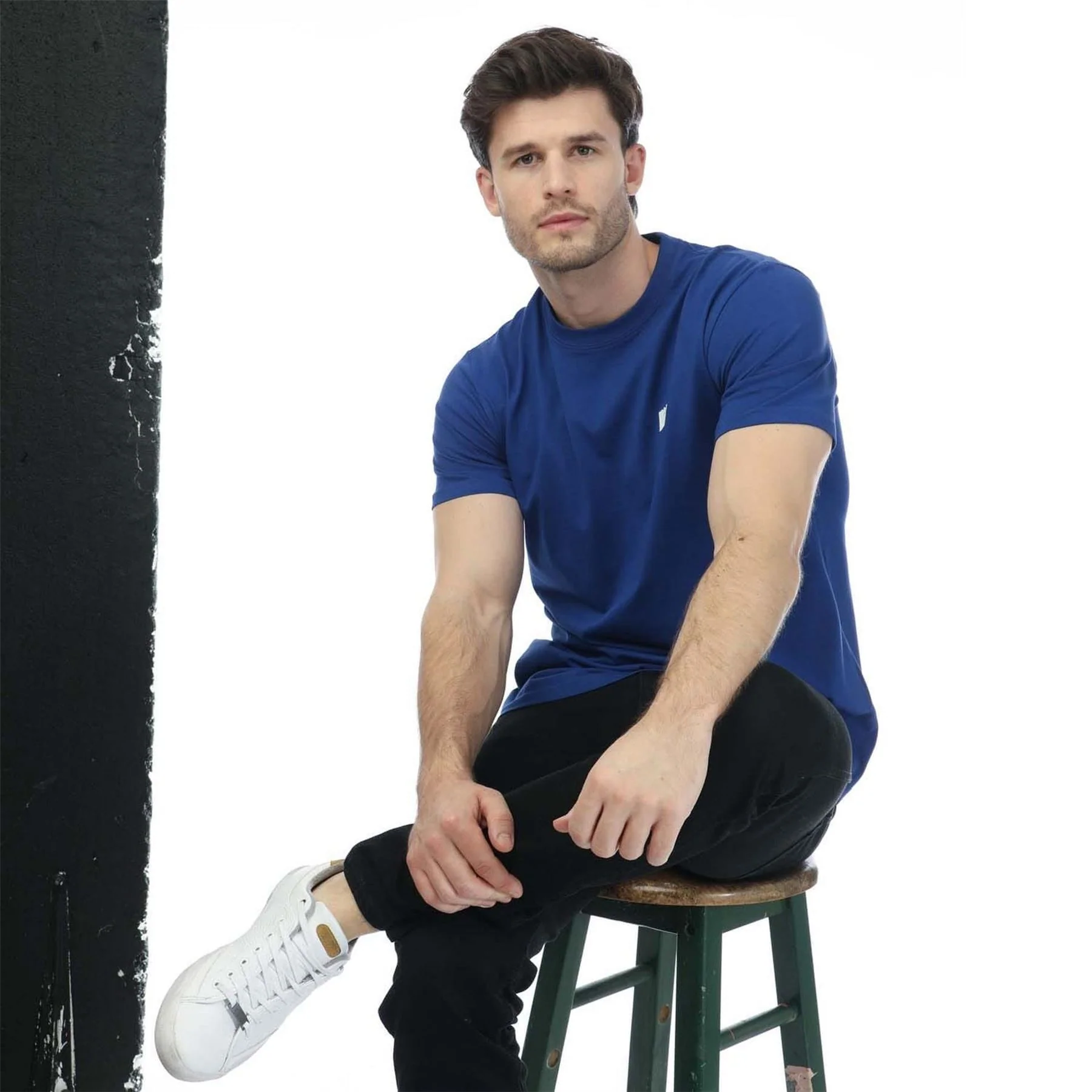 Weekend Offender Bridgetown Logo T Shirt - Image 4